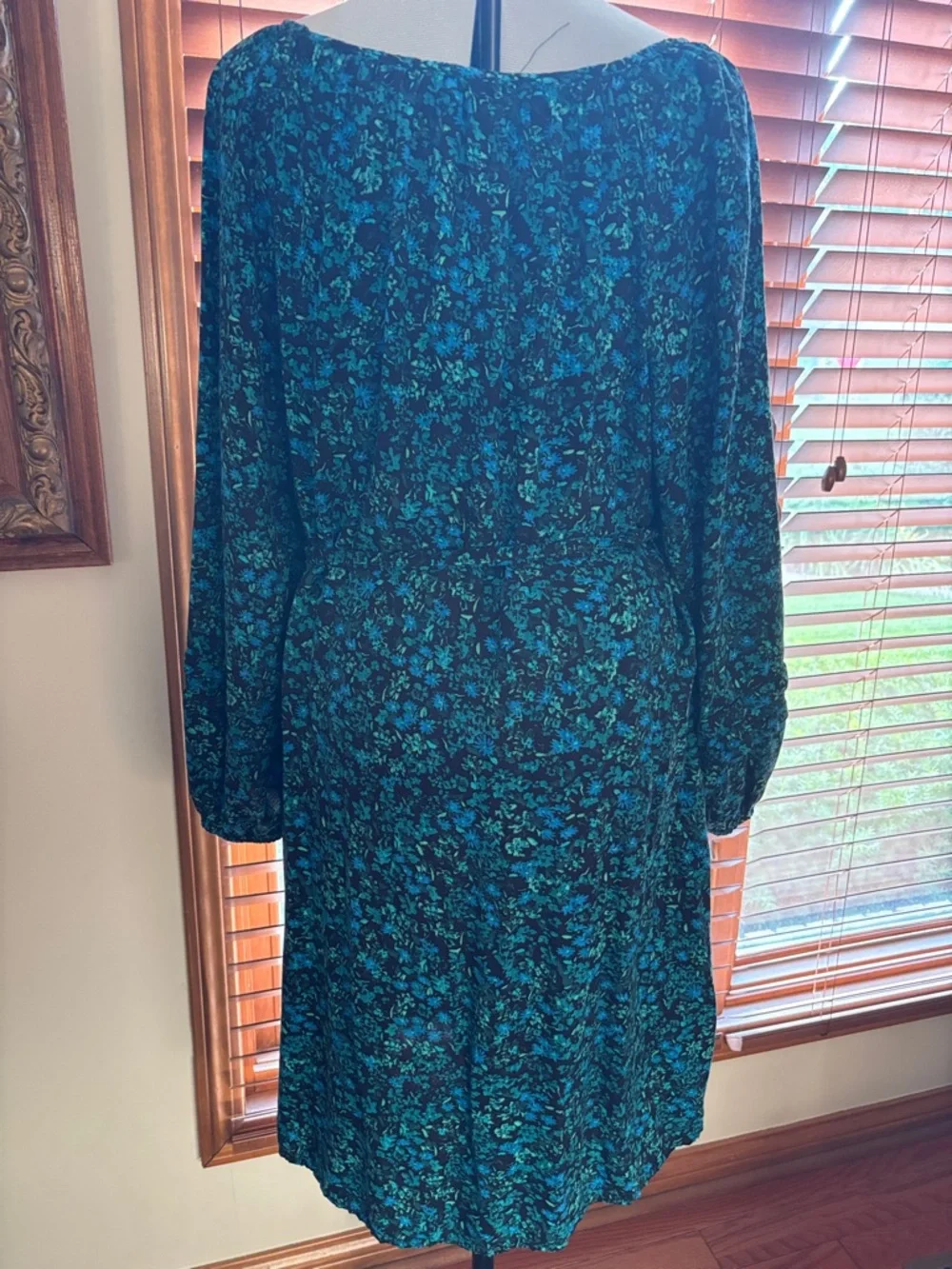 Terra & Sky Dark Teal & Black Floral Long Balloon Sleeve Dress Size 2X